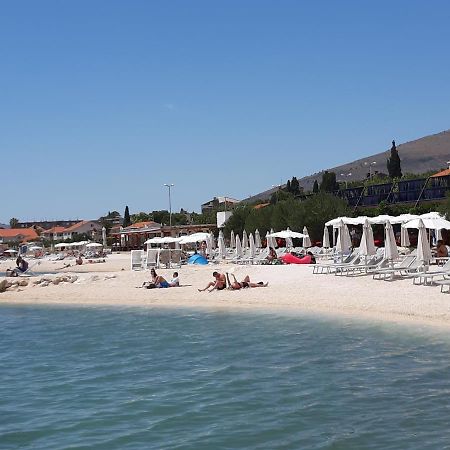 Apartman Petrovic City Center Trogir Bagian luar foto