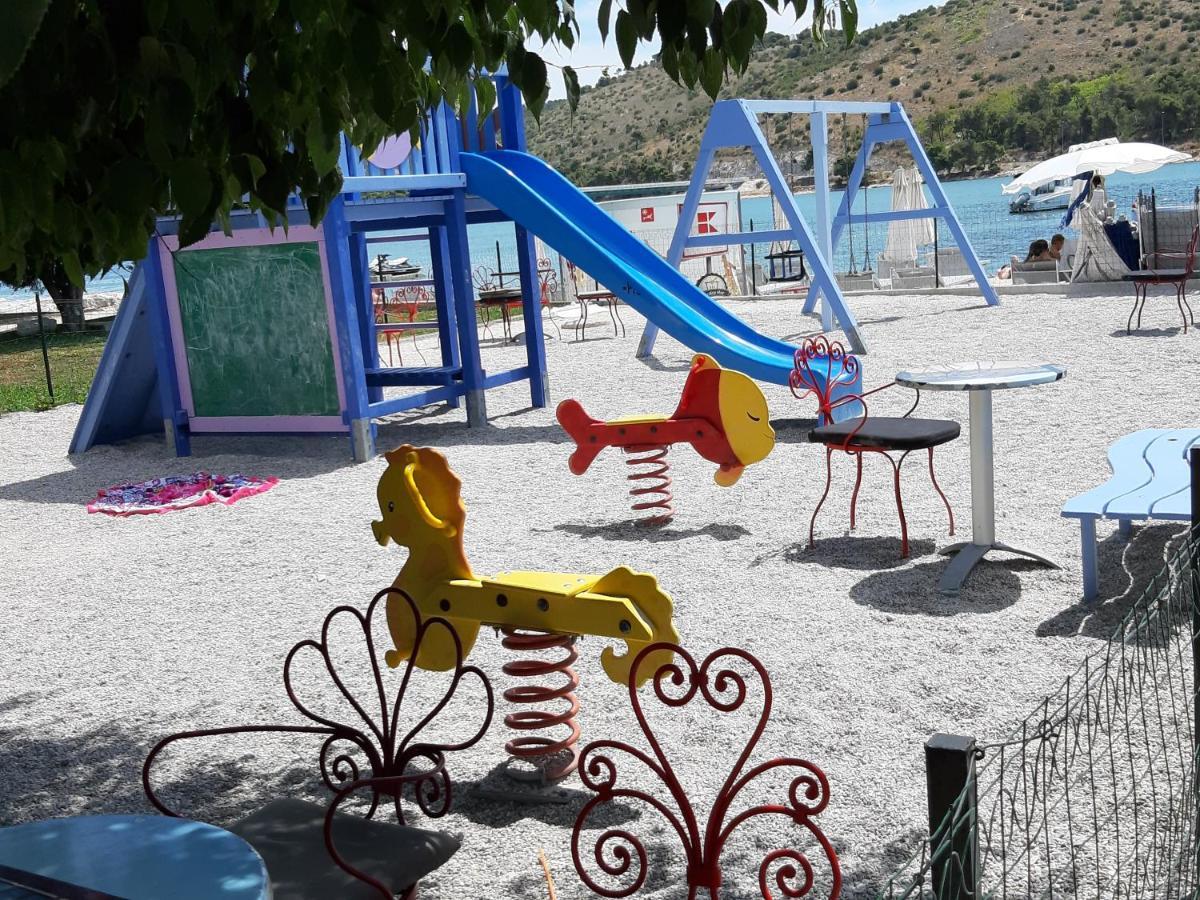 Apartman Petrovic City Center Trogir Bagian luar foto